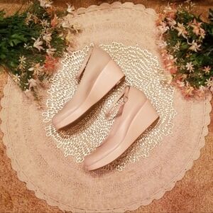 BcBGirls Ankle Strap Platform Wedgs…